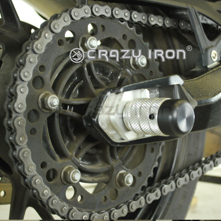 CRAZY IRON Rear axle pegs BMW F800R (фото 3, фотография 3)