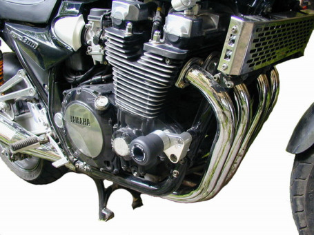 Yamaha XJR 1300 1999 технические характеристики.