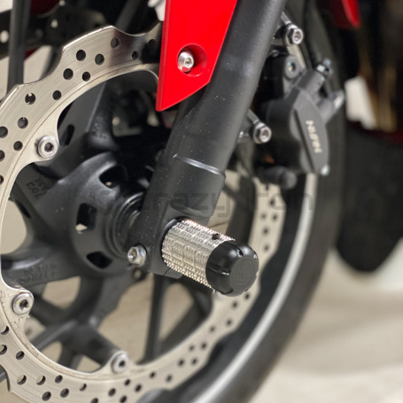 CRAZY IRON Front axle pegs HONDA CBR650F CB650F `14-`18 (фото 1, фотография 1)