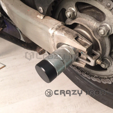 CRAZY IRON Rear axle pegs HONDA CBR600F4, CBR600F4i (фото 1, фотография 1)