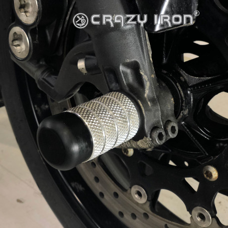 CRAZY IRON Front axle pegs YAMAHA YZF-R1 `04-`14 (фото 1, фотография 1)
