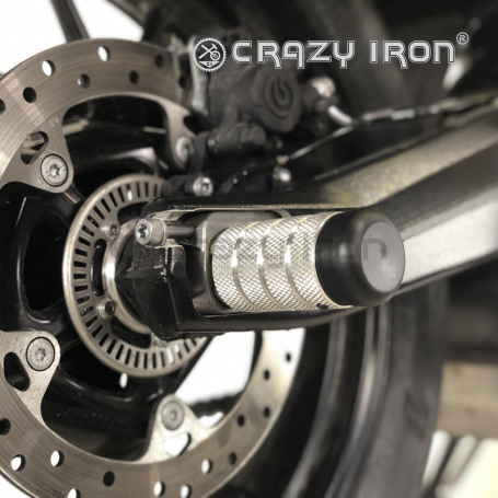 CRAZY IRON Rear axle pegs BMW F750GS  `17- (фото 2, фотография 2)