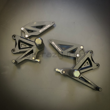 CRAZY IRON Rearset STUNT HONDA CBR600F4, black anode (фото 1, фотография 1)