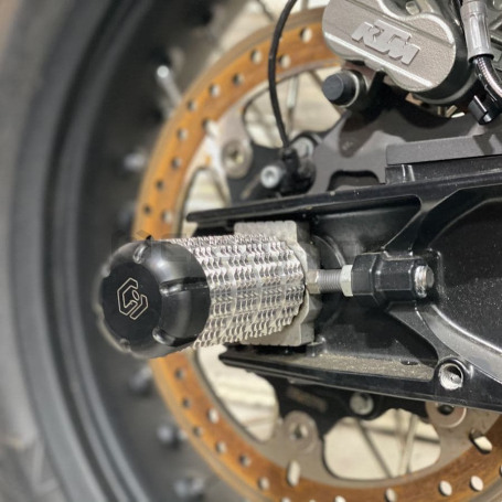 CRAZY IRON Rear axle pegs KTM 790 ADVENTURE (фото 2, фотография 2)