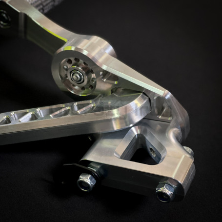 CRAZY IRON CNC Adjustable Subcage YAMAHA MT-09 `14-`20 (фото 9, фотография 9)