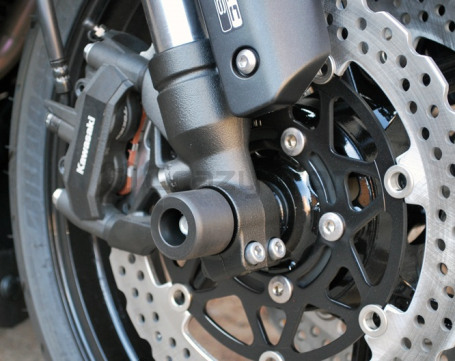 CRAZY IRON Slider set for front axle KAWASAKI Z1000; Z1000SX (фото 1, фотография 1)