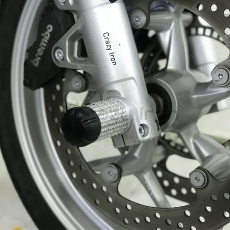 CRAZY IRON Front axle pegs BMW F800S ; F800ST ; F800R (фото 1, фотография 1)
