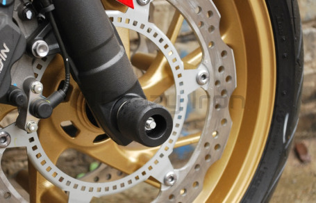 CRAZY IRON Slider set for front axle HONDA VFR1200F, FD (фото 1, фотография 1)