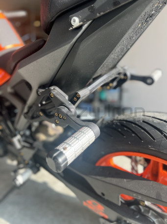 CRAZY IRON CNC Adjustable Subcage KTM DUKE 990 (фото 3, фотография 3)