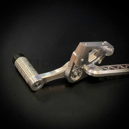 CRAZY IRON CNC Adjustable Subcage YAMAHA YZF-R6 `03-`05 (фото 9, фотография 9)