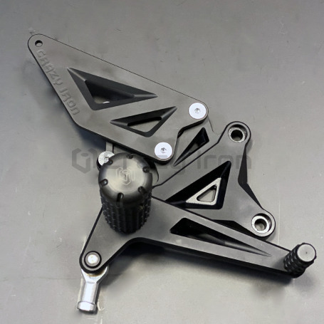 CRAZY IRON Rearset STUNT KAWASAKI ZX-6R, ZX-6RR `05-`06, black anode (фото 3, фотография 3)