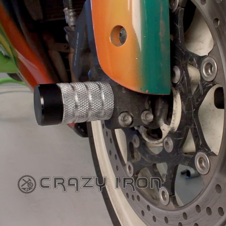 CRAZY IRON Front axle pegs SUZUKI GSX-R600, GSX-R750 `06-`10 (фото 1, фотография 1)