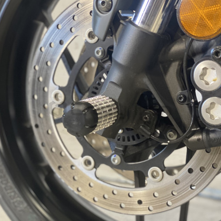 CRAZY IRON Front axle pegs YAMAHA MT-09, TRACER 900 `21- (фото 2, фотография 2)