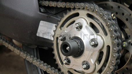 CRAZY IRON Slider set for rear axle DUCATI (фото 1, фотография 1)