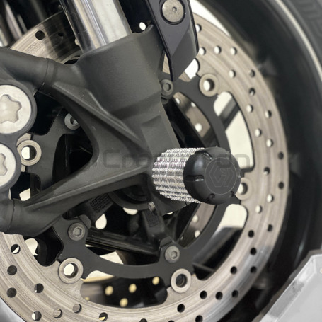 CRAZY IRON Front axle pegs YAMAHA MT-09, FZ-09, TRACER, XSR900 `13-`20 (фото 1, фотография 1)