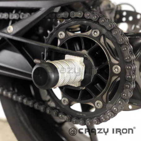 CRAZY IRON Rear axle pegs KTM Duke 690 (фото 1, фотография 1)