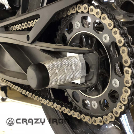 CRAZY IRON Rear axle pegs KTM Duke 790 (фото 2, фотография 2)