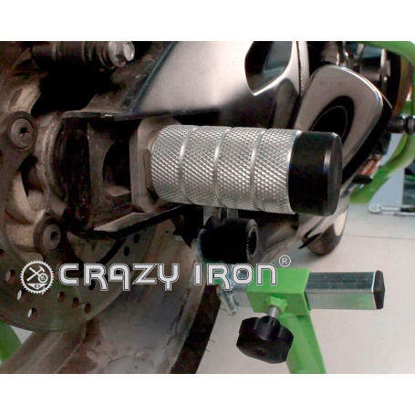 CRAZY IRON Rear axle pegs SUZUKI GSX-R600, GSX-R750 `06-`10 (фото 1, фотография 1)