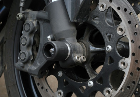 CRAZY IRON Slider set for front axle YAMAHA YZF-R1 от `04- (фото 1, фотография 1)